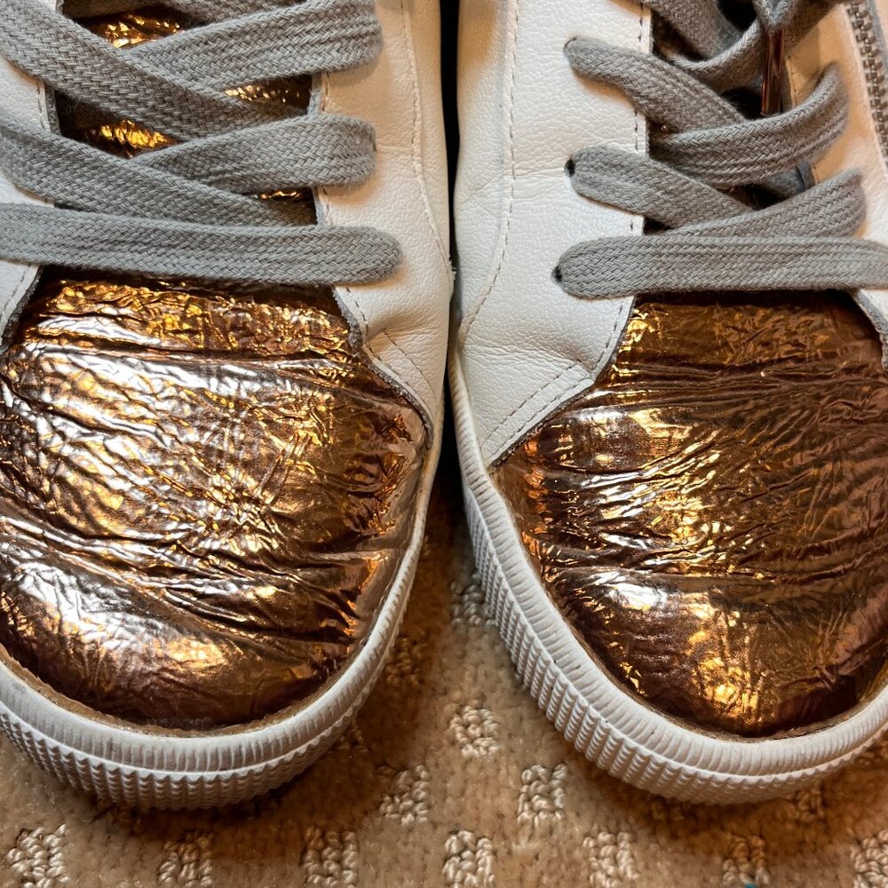 Dolce Vita Zonya Cooper Rose Gold Metallic High Top Sneaker Women’s Size 10 - Picture 11 of 15